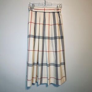 Evan Picone Cream Maxi Skirt with Black & Red Windowpane Plaid